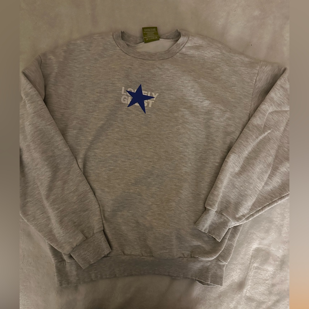 Lonely Ghost sweatshirt XL